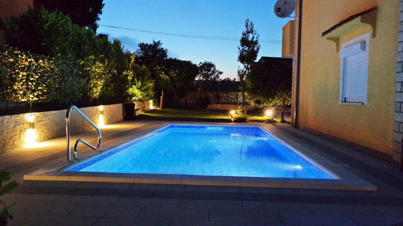 Holiday House Holek Silo  Exterior photo