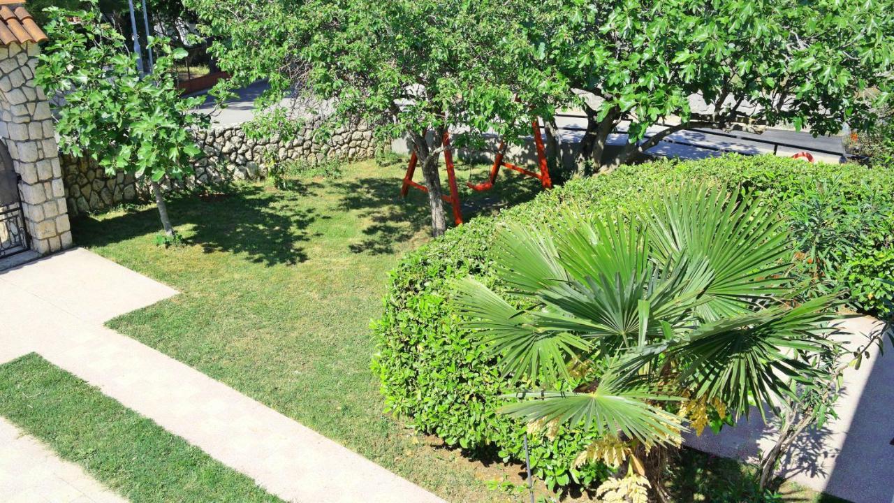 Holiday House Holek Silo  Exterior photo